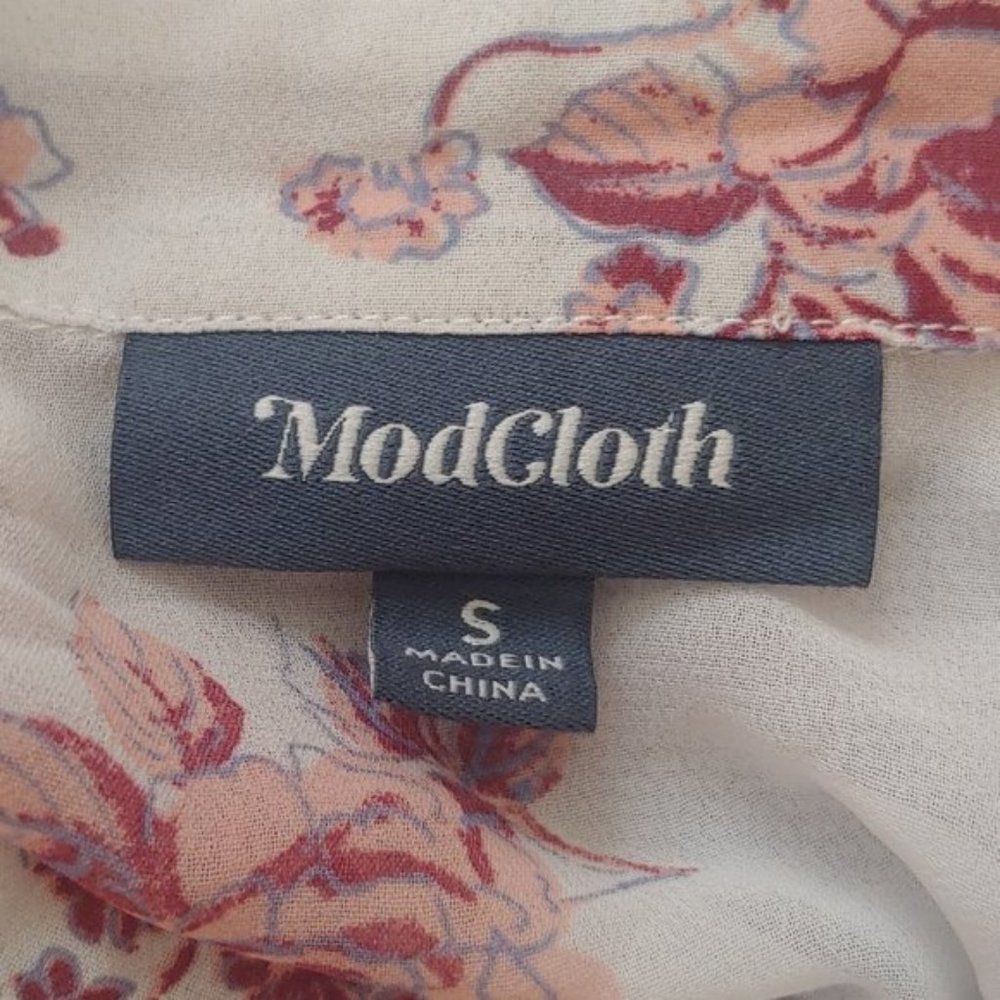 Modcloth Be Buzzworthy White Chiffon Blouse Floral - Picture 12 of 15